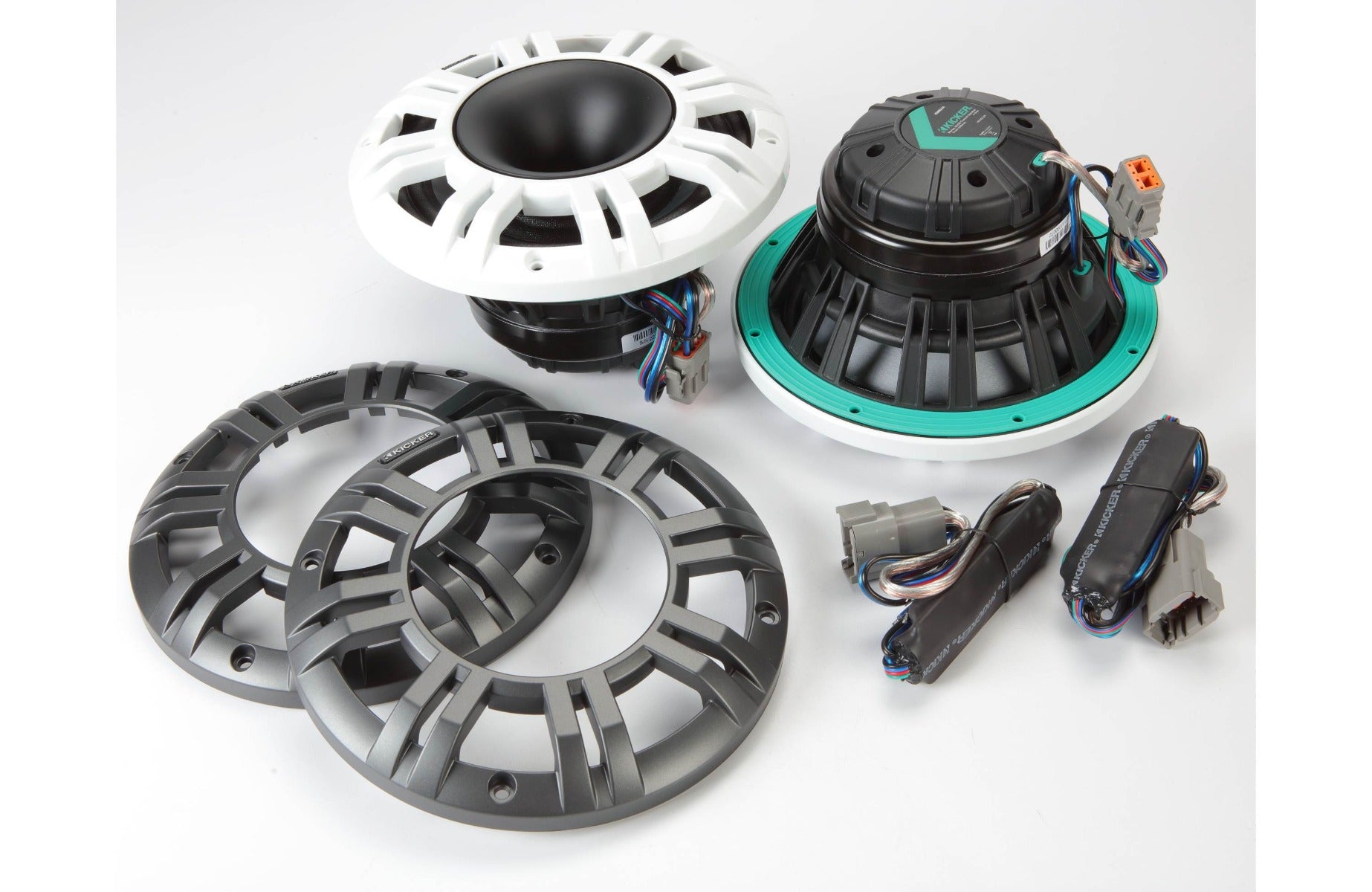 Kicker 48KMXL84 1000W Peak (500W RMS) 8" KMXL Series 2-way Coaxial Marine Speakers
