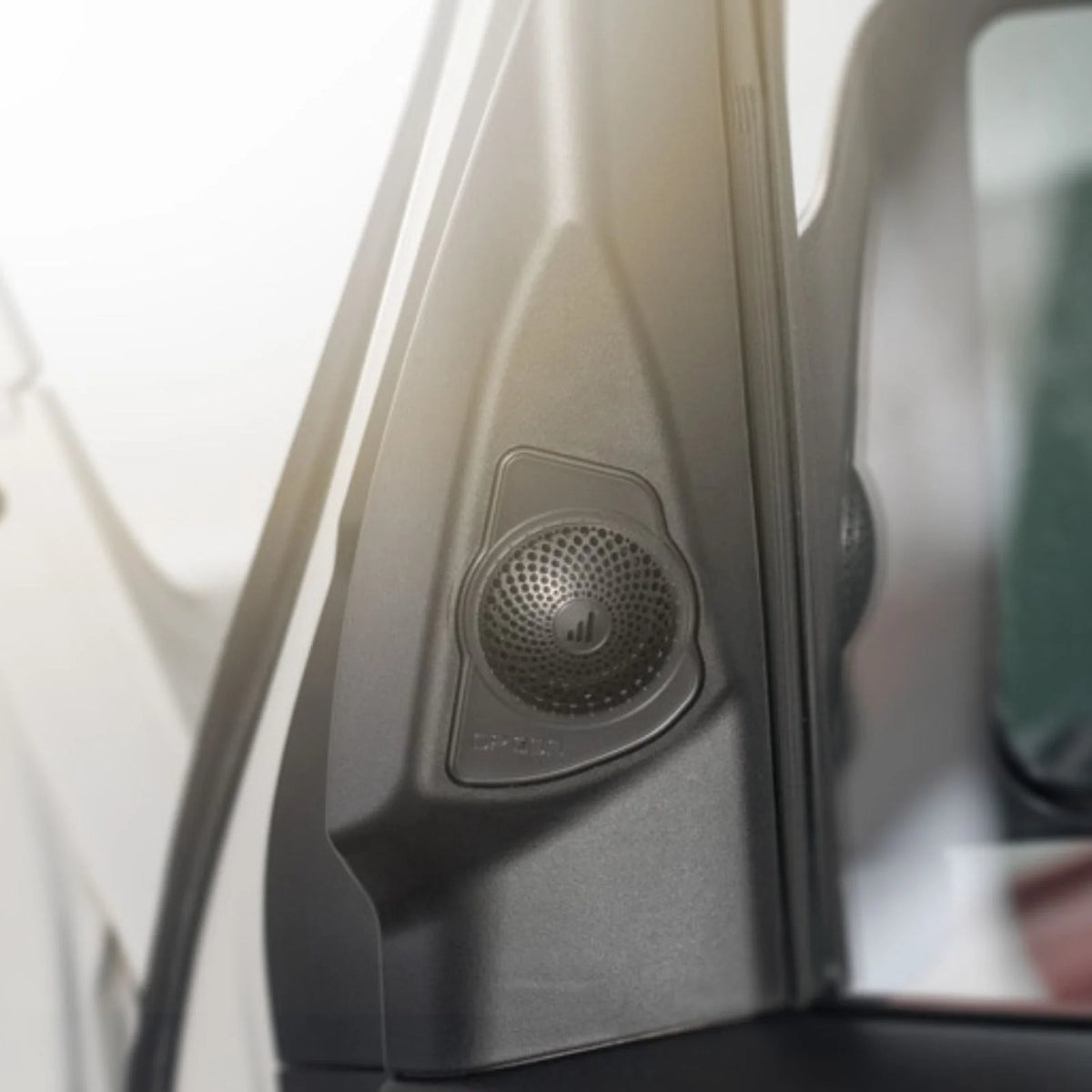 Suzuki Jimny Option Audio SZ-150 Plug & Play Speakers