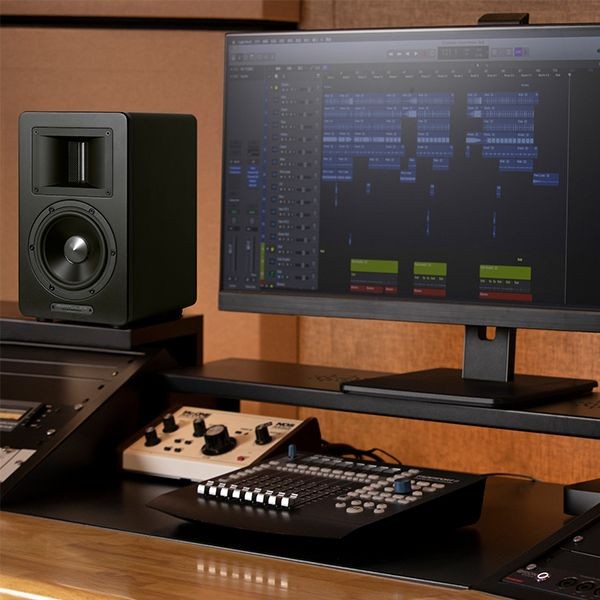 Airpulse SM200 Active Precision Monitor Loudspeaker Black - Pair