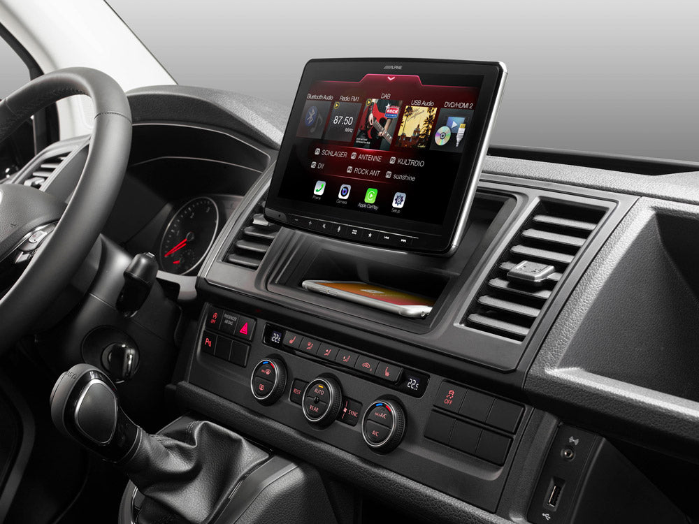 Universal Alpine KCE-3QI In-Car Wireless Charging Console