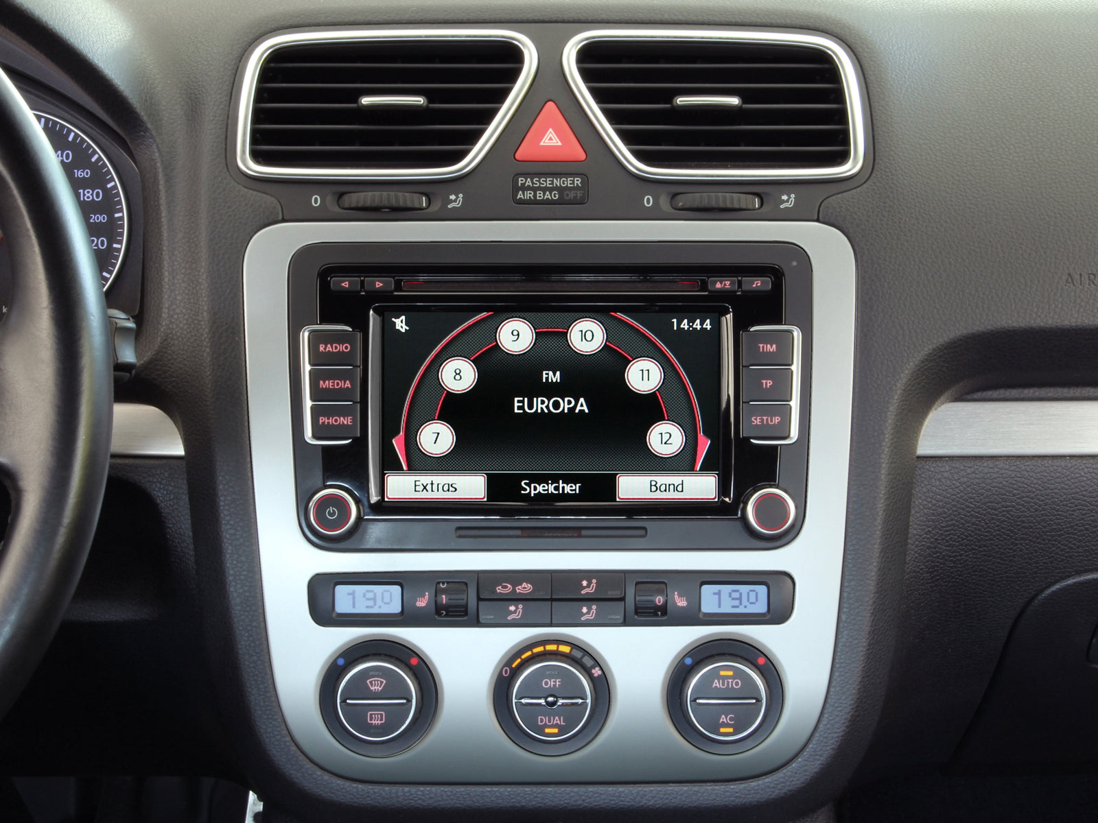Volkswagen for 8" Screen units Installation Kit ALPINE KIT- 8VWV