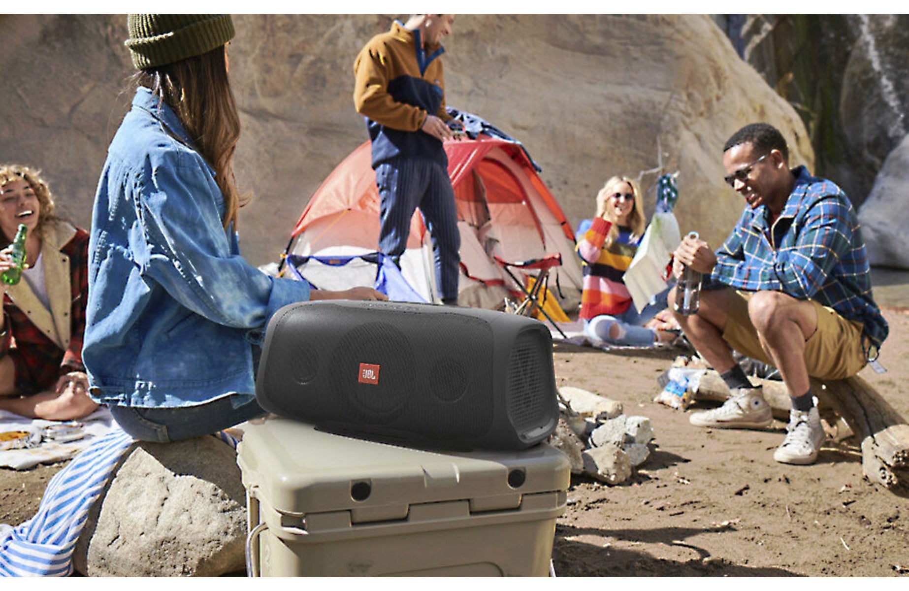JBL BASSPRO GO In-vehicle Powered Subwoofer & Full-range Portable Bluetooth Speaker