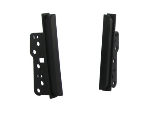Toyota RAV4, Celica, MR2 2000-2006 Car Stereo Double Din Fascia CT24TY09