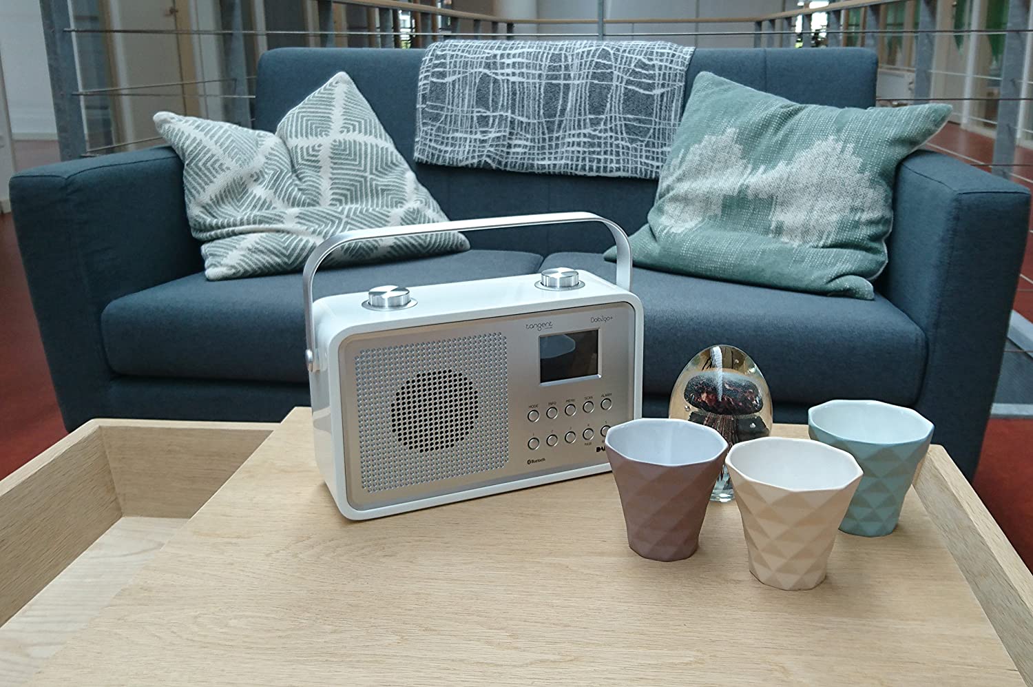 Tangent DAB2go+ Bluetooth/DAB+/FM Rechargeable Portable Radio - White High Gloss
