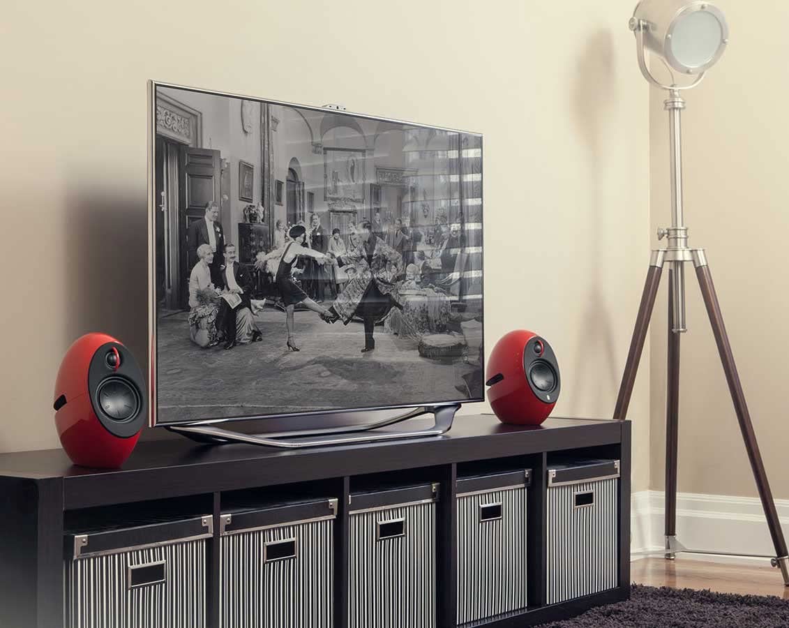 Edifier E25HD Luna Eclipse Bluetooth 4.0 Bookshelf Speakers with Remote Control - Red