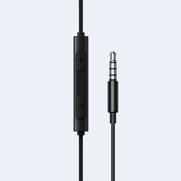 EDIFIER P205 Heavy Bass Wired Earbuds with Remote and Mic - Black