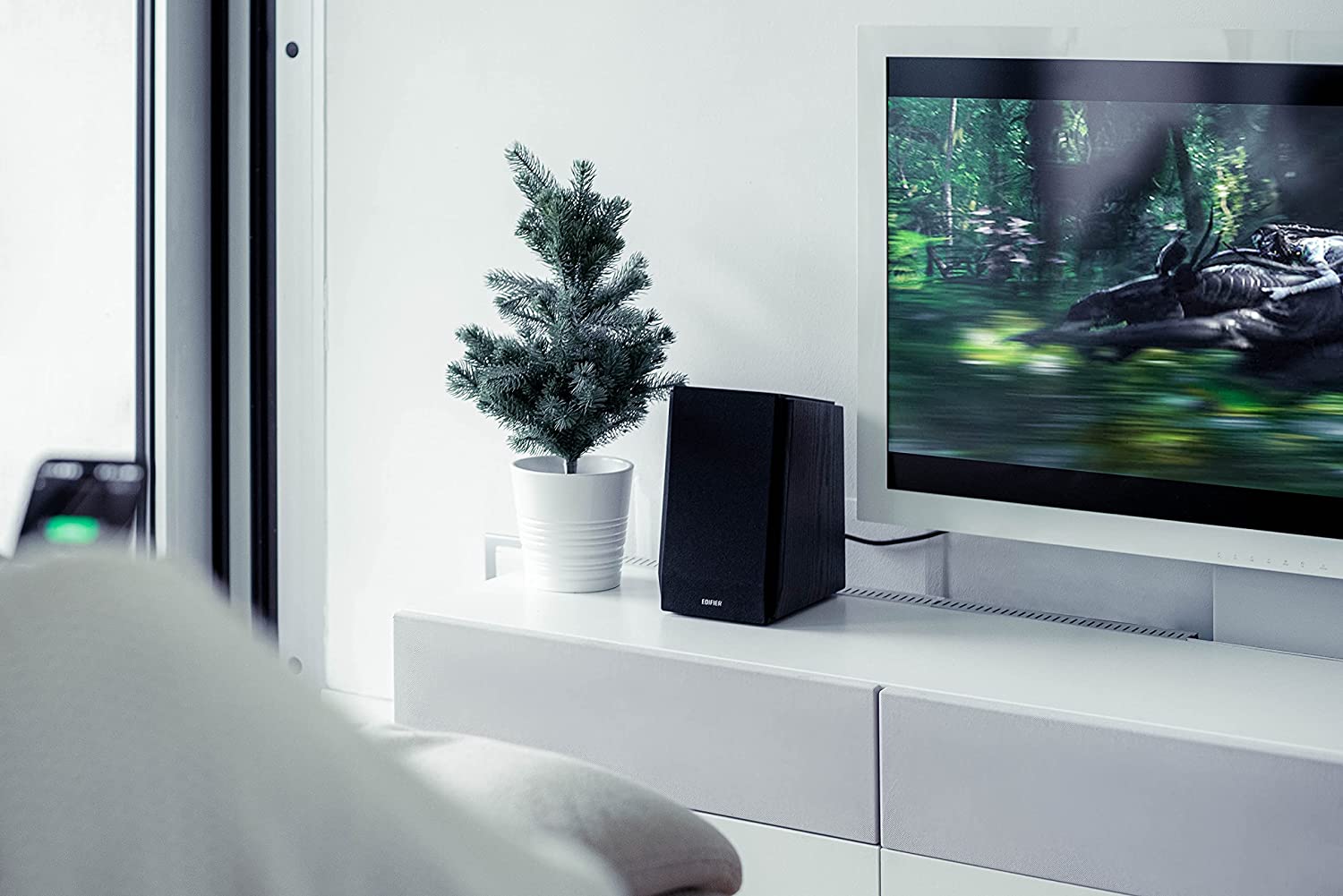 EDIFIER R1855DB Active Bluetooth Speakers with Subwoofer Output - Matt Black