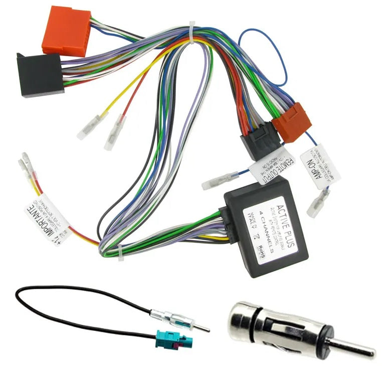 Porsche 911 (996) and Boxster (986) 1997 - 2004 Single Din With Analogue Amp / Antenna Fitting Kit