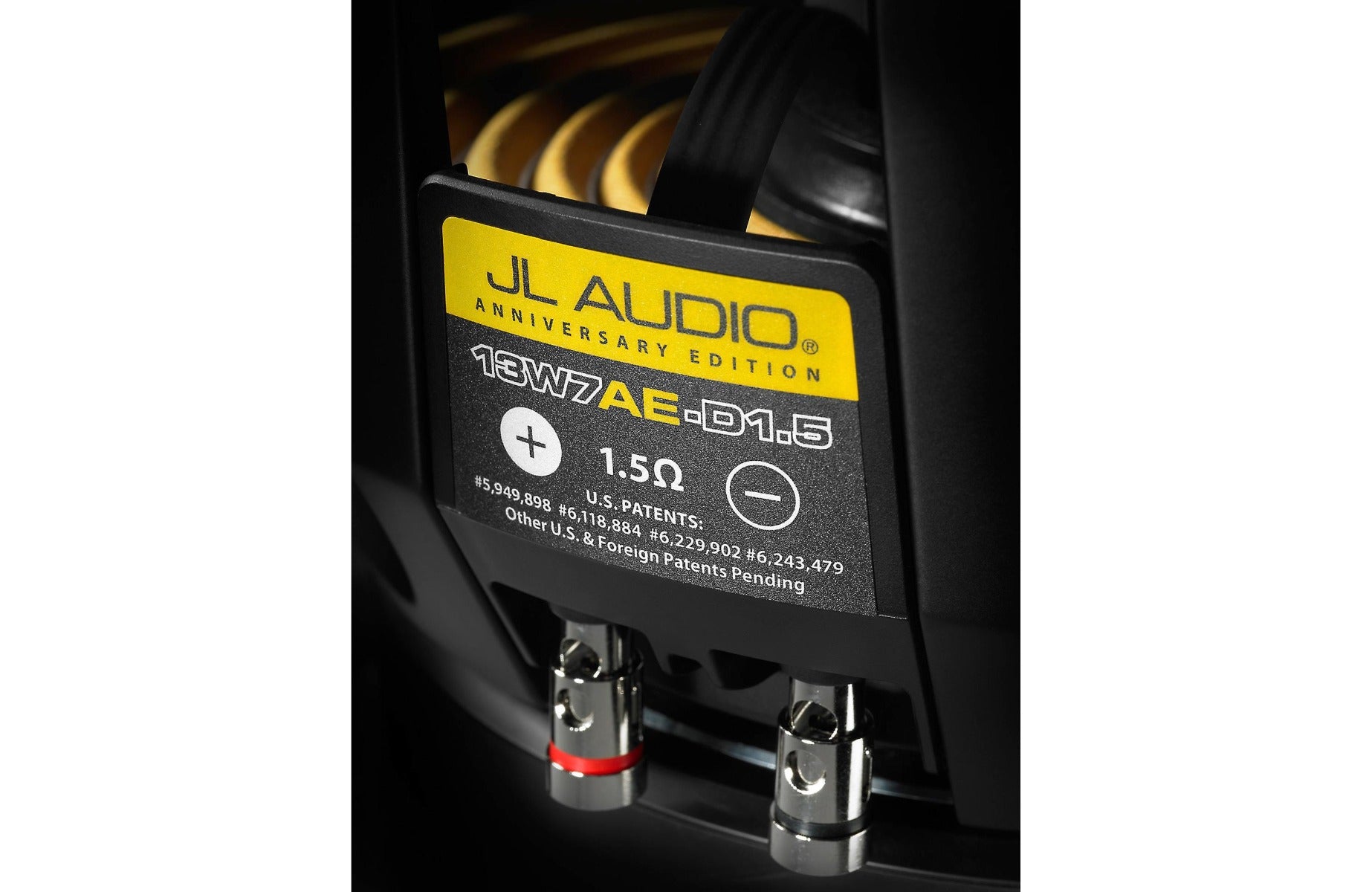 JL Audio 13W7AE W7v3 Series 13.5" Anniversary Edition13.5" 1500 Watt RMS Dual 1.5-Ohm Subwoofer
