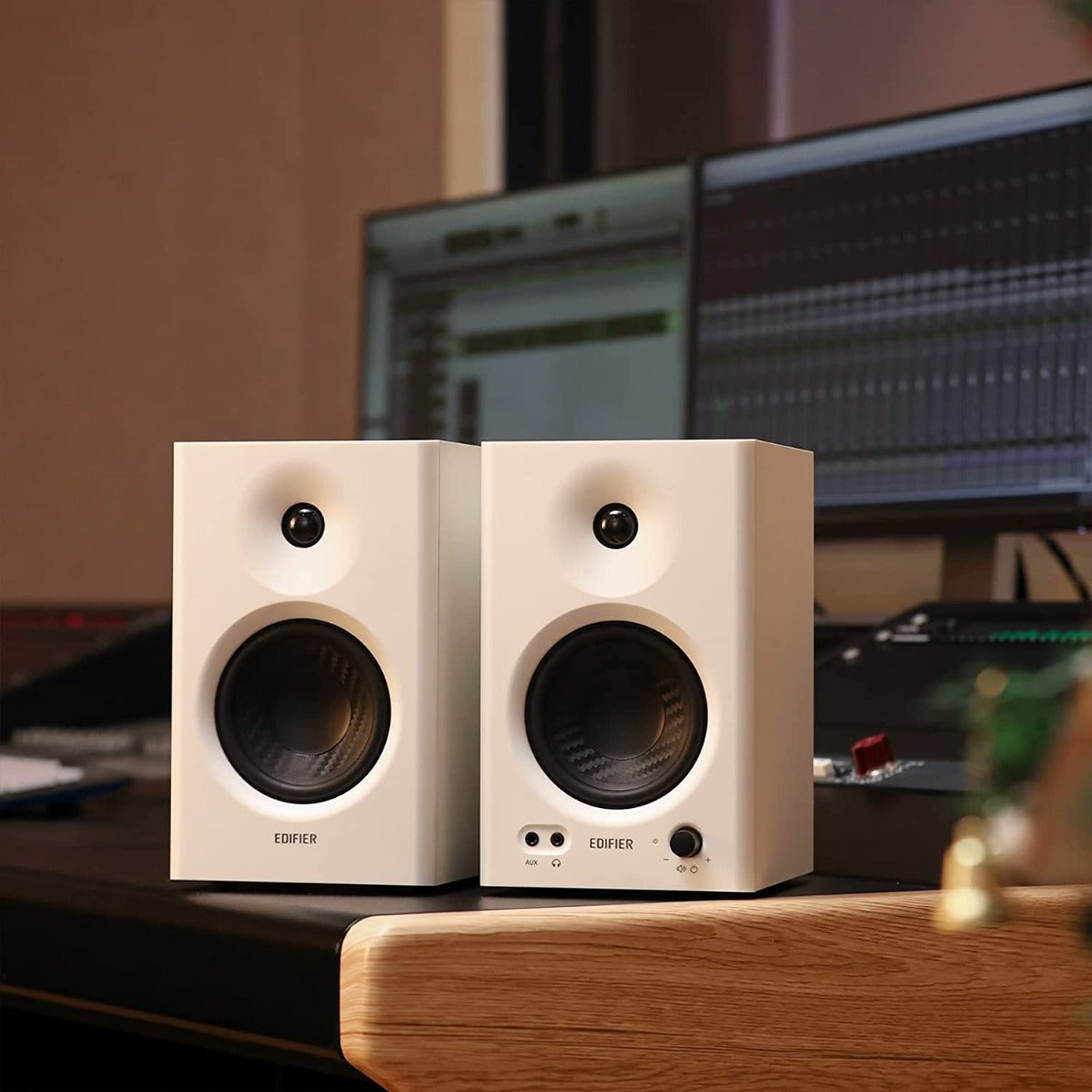 Edifier MR4 Powered Studio Monitor Speakers White