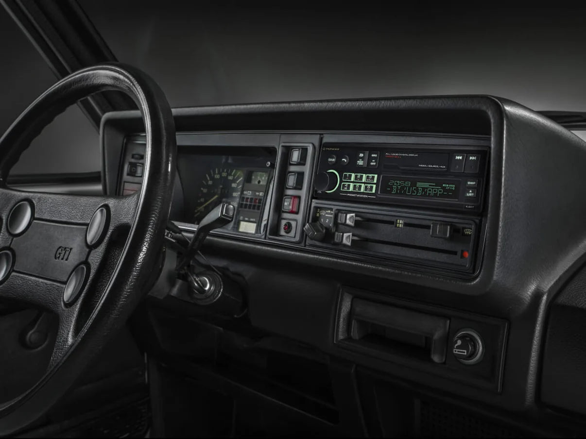 Pioneer SXT-C10PS Retro Car Stereo Bluetooth DAB+ USB Aux Classic Radio OEM Look