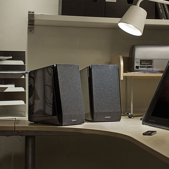 Edifier R1800TIII 2.0 Studio Bookshelf Speaker System With Dual RCA Inputs