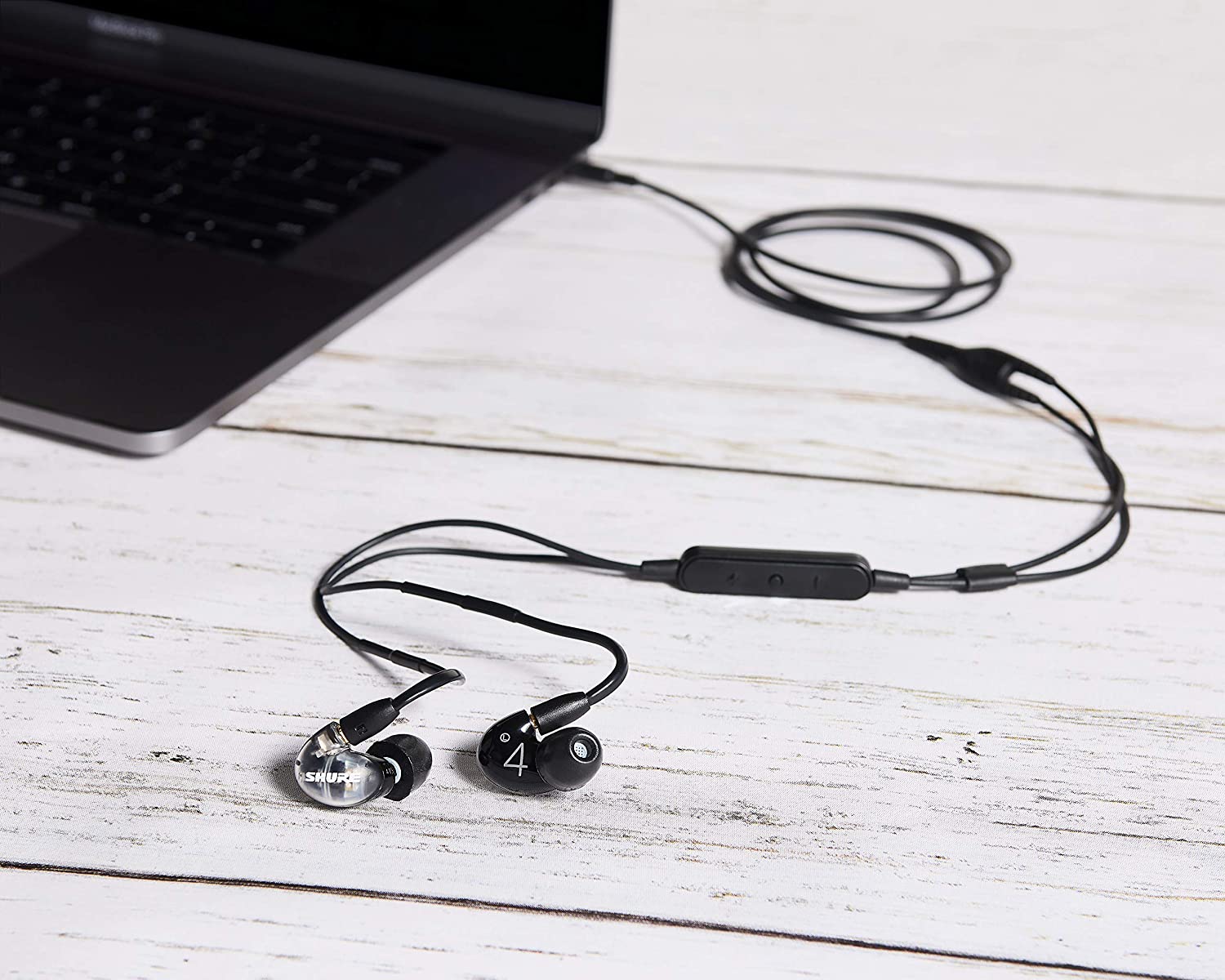Shure AONIC 4 Earphones with Balanced Armature Drivers - Black