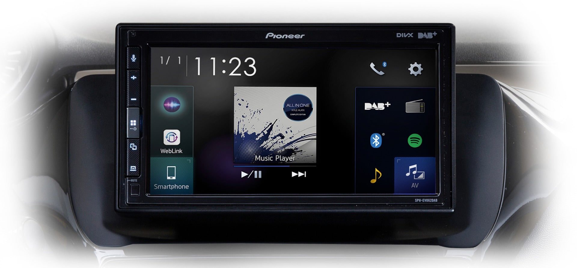 Pioneer SPH-EVO64DAB-208 6.8" Multimedia Player with Bluetooth, DAB/DAB+, Spotify & Siri Eyes Free