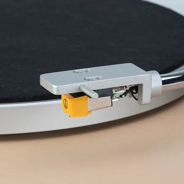Mitchell Acoustics uStream TT2 Wireless Bluetooth Turntable Oak
