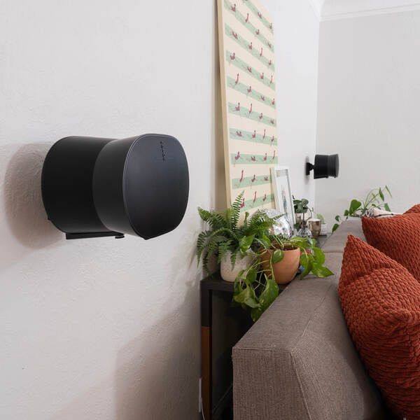 Sanus WSWME31-B2 SONOS Era 300 Adjustable Speaker Wall Mount - Black sSingle