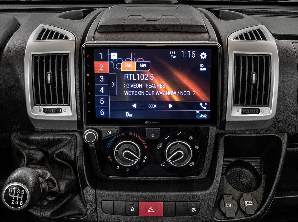 Pioneer AVIC-Z1000D35-C DUCATO 9" Screen WiFi Apple CarPlay, Wireless Mirroring, Android Auto, Bluetooth, DAB+, Spotify, WAZE and USB